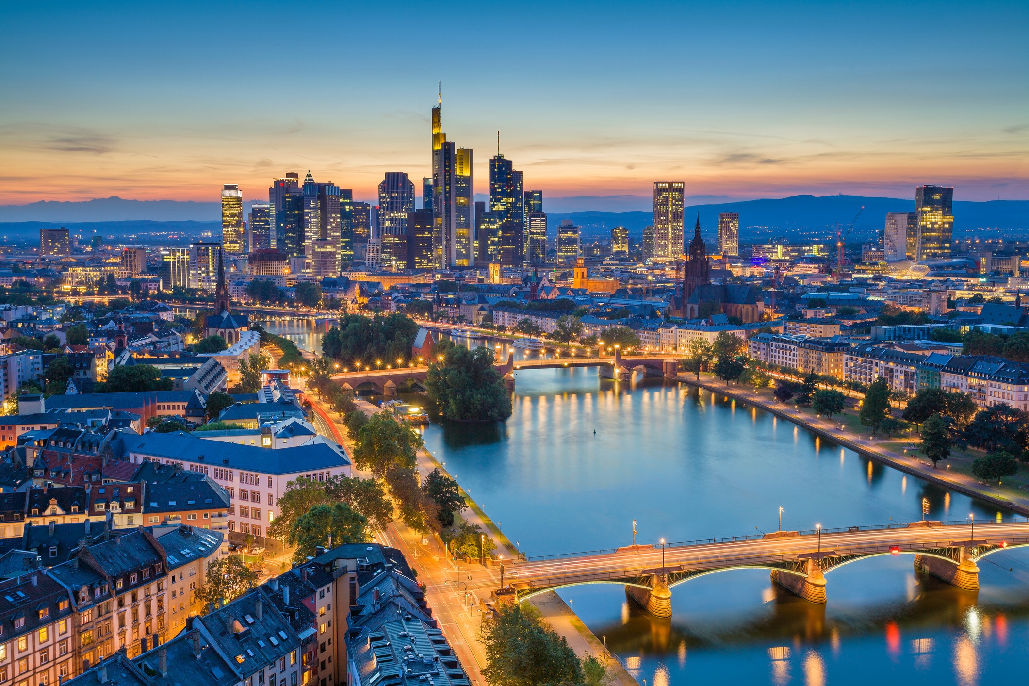 DACH Photo
